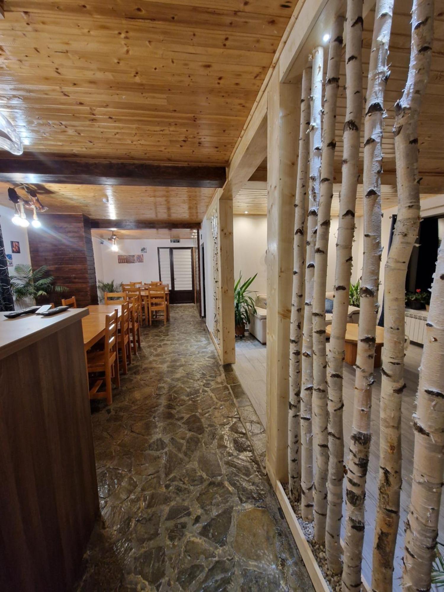 Hanul Doftana Trăisteni Exterior foto
